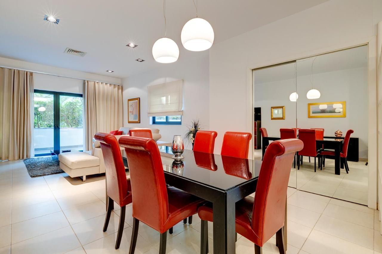 Seaside Oasis Your Own Private Getaway In St Julians San Giuliano Esterno foto